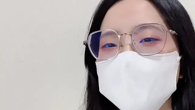 LHeart online show from October 16, 1:52 pm