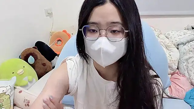 LHeart online show from April 14, 2:44 pm