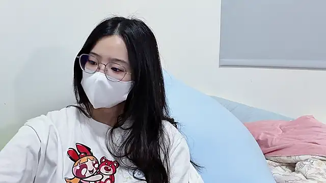 LHeart online show from May 21, 2:03 pm