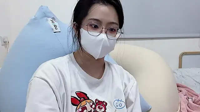 LHeart online show from June 19, 1:39 pm