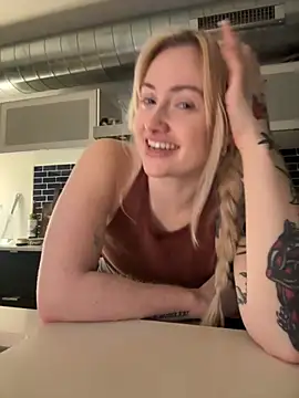 seeunexttuesday online show from December 3, 10:31 pm