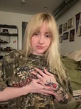 seeunexttuesday online show from February 3, 2:43 am