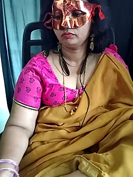 Snapshot of sesiteluguammayi chatting on July 17, 8:22 am sesiteluguammayi online show from July 17, 8:22 am