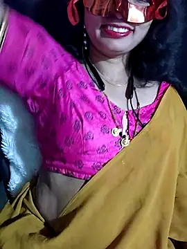Snapshot of sesiteluguammayi chatting on July 18, 12:52 am sesiteluguammayi online show from July 18, 12:52 am