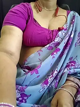 Snapshot of sesiteluguammayi chatting on July 13, 5:29 am sesiteluguammayi online show from July 13, 5:29 am