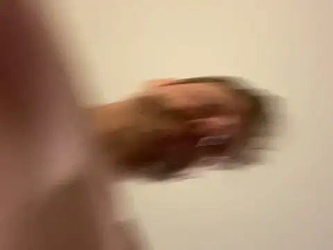 Snapshot of lilthicky352 chatting on November 28, 4:12 am lilthicky352 online show from November 28, 4:12 am