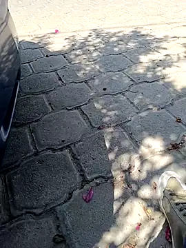 Snapshot of Ravenvodka chatting on September 8, 8:19 pm Ravenvodka online show from September 8, 8:19 pm