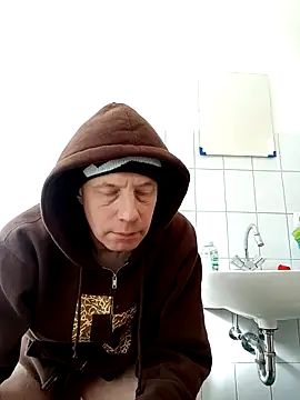 skateboy78 online show from October 8, 9:11 am