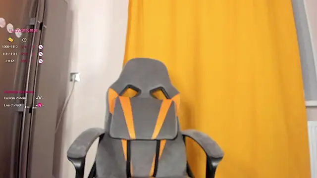 Pussy Dream online show from November 7, 8:02 pm