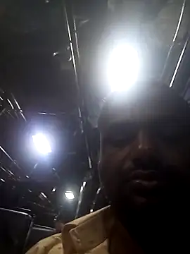 Snapshot of sree4143 chatting on November 19, 12:21 am sree4143 online show from November 19, 12:21 am