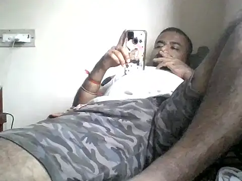 Snapshot of sree4143 chatting on November 30, 4:24 am sree4143 online show from November 30, 4:24 am