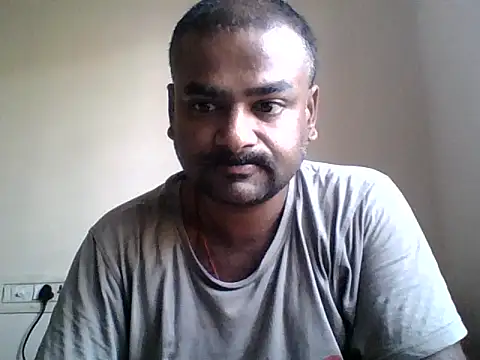 Snapshot of sree4143 chatting on November 23, 2:21 am sree4143 online show from November 23, 2:21 am