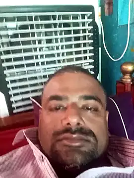 Snapshot of sree4143 chatting on November 18, 4:05 am sree4143 online show from November 18, 4:05 am