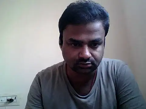 sree4143 online show from October 10, 5:52 am