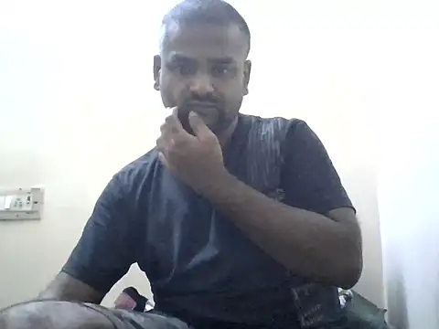 Snapshot of sree4143 chatting on November 26, 3:34 pm sree4143 online show from November 26, 3:34 pm