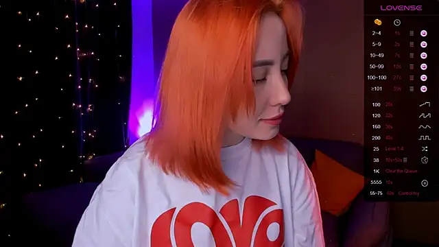 deboramoore online show from March 27, 1:58 am