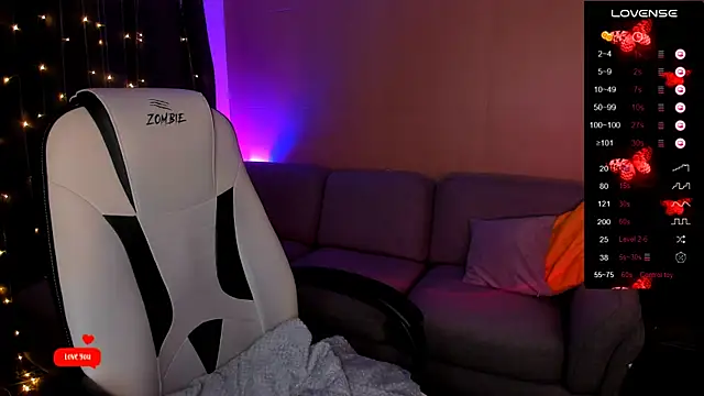 Snapshot of deboramoore chatting on November 27, 2:23 am deboramoore online show from November 27, 2:23 am