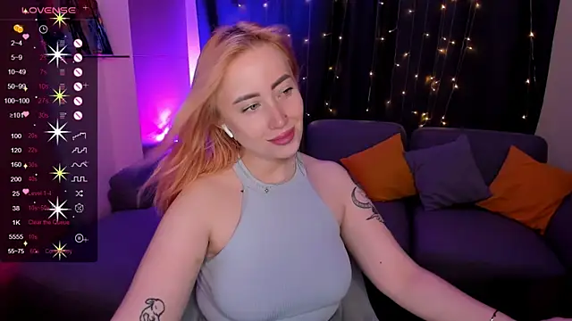 Snapshot of deboramoore chatting on July 18, 2:09 am deboramoore online show from July 18, 2:09 am