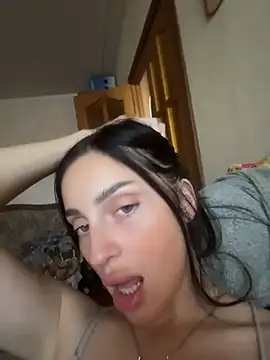 Snapshot of Soft_Pleasure chatting on June 18, 3:17 pm Soft Pleasure online show from June 18, 3:17 pm