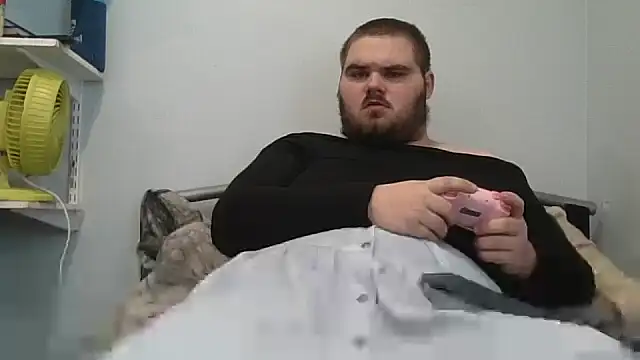 Snapshot of alexthe9t chatting on December 1, 5:58 pm alexthe9t online show from December 1, 5:58 pm