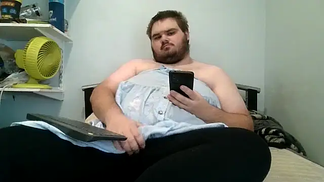 Snapshot of alexthe9t chatting on September 30, 6:25 pm alexthe9t online show from September 30, 6:25 pm