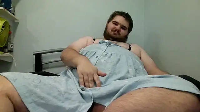 Snapshot of alexthe9t chatting on October 26, 10:21 pm alexthe9t online show from October 26, 10:21 pm