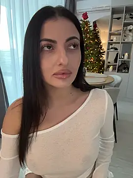 NicoleBrawn online show from December 4, 10:03 am