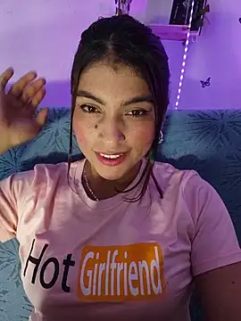 Fox Roxxan online show from June 6, 2:17 am