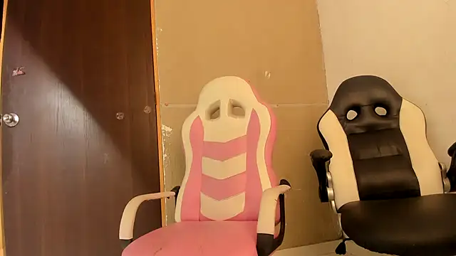 Andre lezcano online show from September 13, 8:09 pm