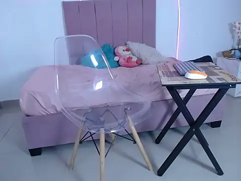 Andre lezcano online show from March 23, 10:20 pm