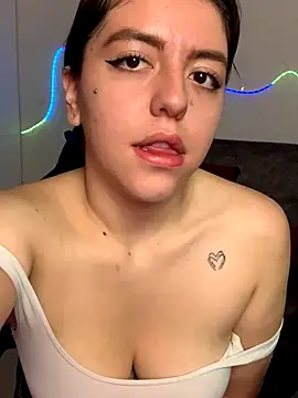 Snapshot of antonelaXantonysex chatting on October 6, 6:08 pm antonelaXantonysex online show from October 6, 6:08 pm