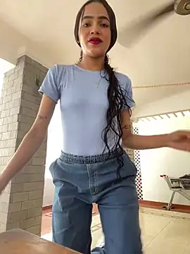 violeta 18x online show from December 15, 6:36 pm