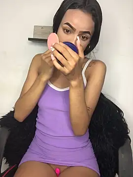 Snapshot of violeta_18x chatting on September 20, 12:54 pm violeta 18x online show from September 20, 12:54 pm