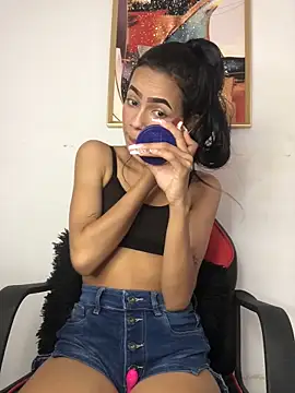 Snapshot of violeta_18x chatting on October 4, 5:14 pm violeta 18x online show from October 4, 5:14 pm
