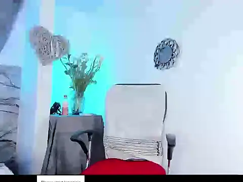 Snapshot of fanEmy chatting on September 23, 2:46 pm fanEmy online show from September 23, 2:46 pm