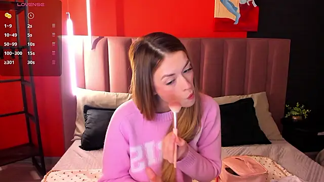 StacyWells online show from March 21, 1:29 am