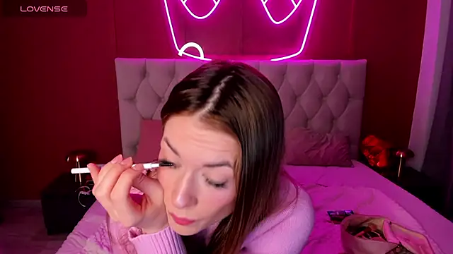 StacyWells online show from February 21, 1:29 am