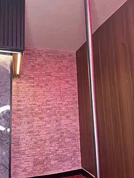 Stephany Rodriguez online show from December 20, 12:19 pm