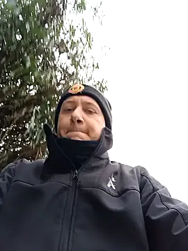 Snapshot of Alessio1987 chatting on February 11, 8:47 am Alessio1987 online show from February 11, 8:47 am