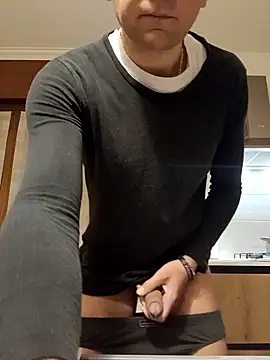 Alessio1987 online show from March 29, 4:03 am