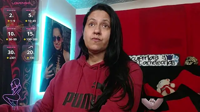 Snapshot of holydeath_1 chatting on June 24, 8:39 pm holydeath 1 online show from June 24, 8:39 pm