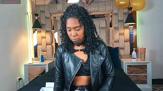 Snapshot of Blackyhot69 chatting on September 19, 1:59 pm Blackyhot69 online show from September 19, 1:59 pm