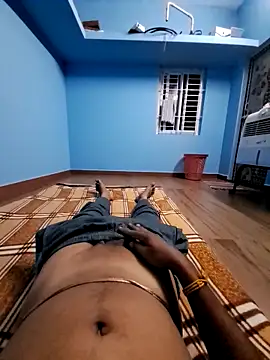 Tamilpayan00 online show from April 13, 4:44 pm