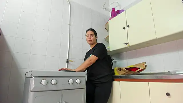 GreciaFox1 online show from December 2, 11:23 am