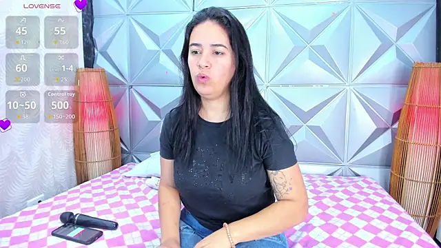 GreciaFox1 online show from December 19, 11:23 am