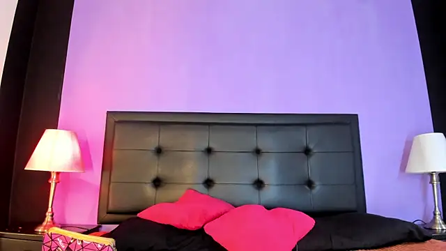 Snapshot of GreciaFox1 chatting on July 13, 3:00 pm GreciaFox1 online show from July 13, 3:00 pm