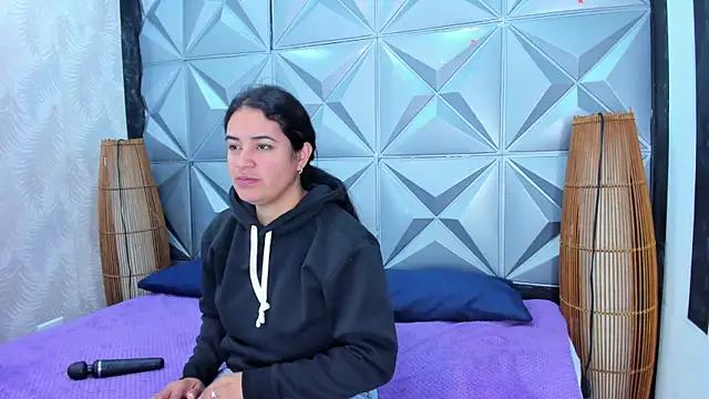 GreciaFox1 online show from January 8, 12:00 pm