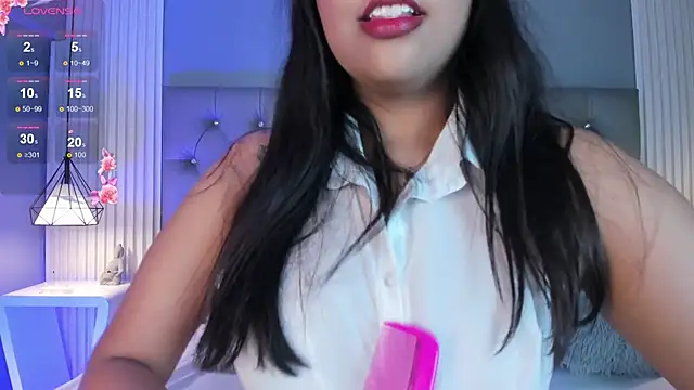 Snapshot of SofiAdanss chatting on October 24, 11:42 am SofiAdanss online show from October 24, 11:42 am