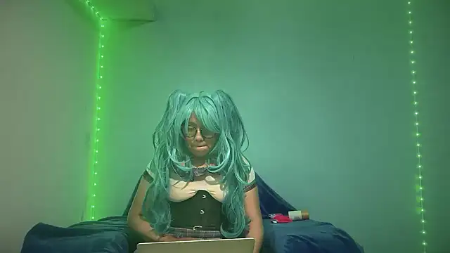 Snapshot of msmstery789 chatting on November 1, 12:28 am msmstery789 online show from November 1, 12:28 am