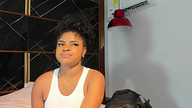 HannyThompson online show from March 25, 7:13 pm